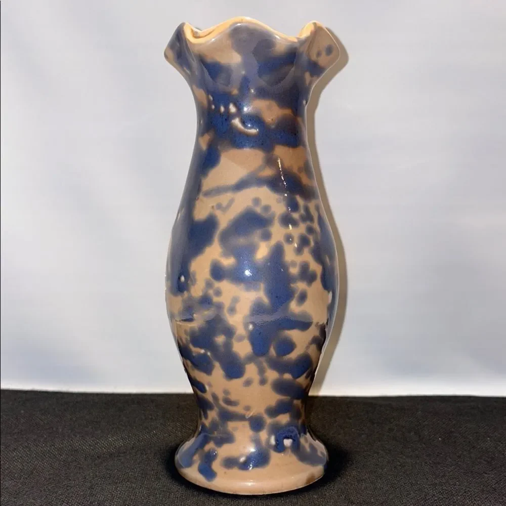 Elegant Blue and Tan Ceramic Vase